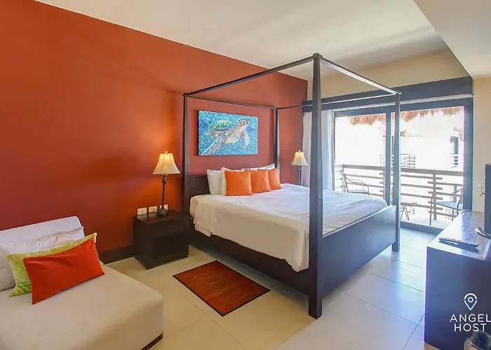 Hébergement de vacances Beachfront Penthouse Oceanview Rooftop And Pool